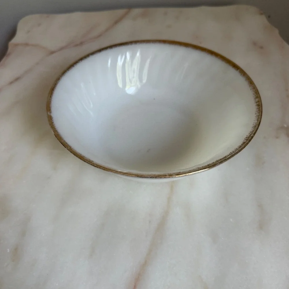Vintage Fire-King Milk Glass Swirl Bowl Gold Trim 22k Rim White 8.25 Inch USA